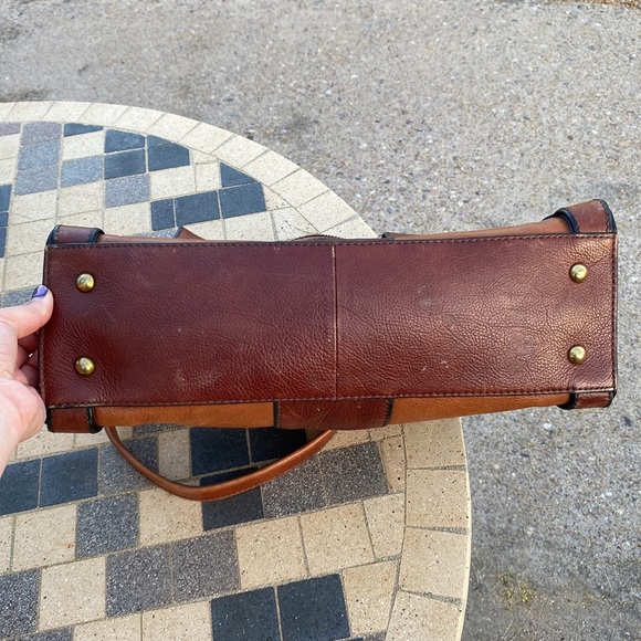 Fossil Vintage Revival Top Zip Satchel - Picture 10 of 11